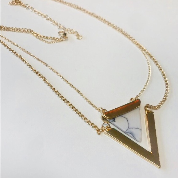 White Marble Stone Layered Triangle Necklace - Picture 4 of 7